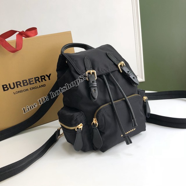 Burberry專櫃新款女士雙肩包 巴寶莉迷你小號兩用斜背雙肩式軍旅背包 yxb1224